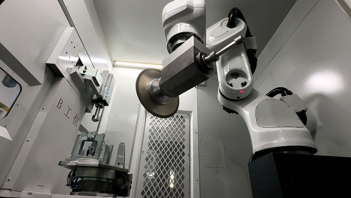 Eight-axis seven-link technology: Why is it the "ceiling" of grinding efficiency?
